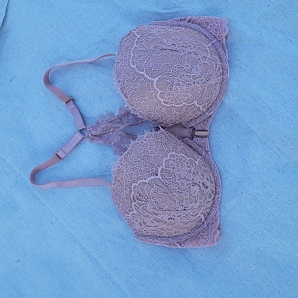 Victoria Secret lace Racer back Front closure